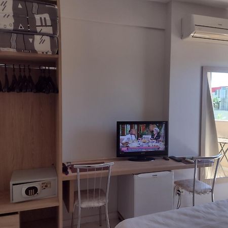 Golden Dolphin Express Lejlighedshotel Caldas Novas Eksteriør billede