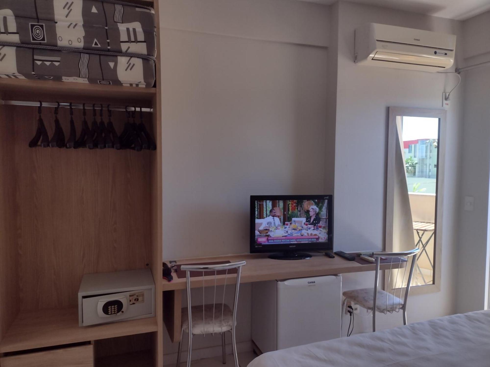 Golden Dolphin Express Lejlighedshotel Caldas Novas Eksteriør billede
